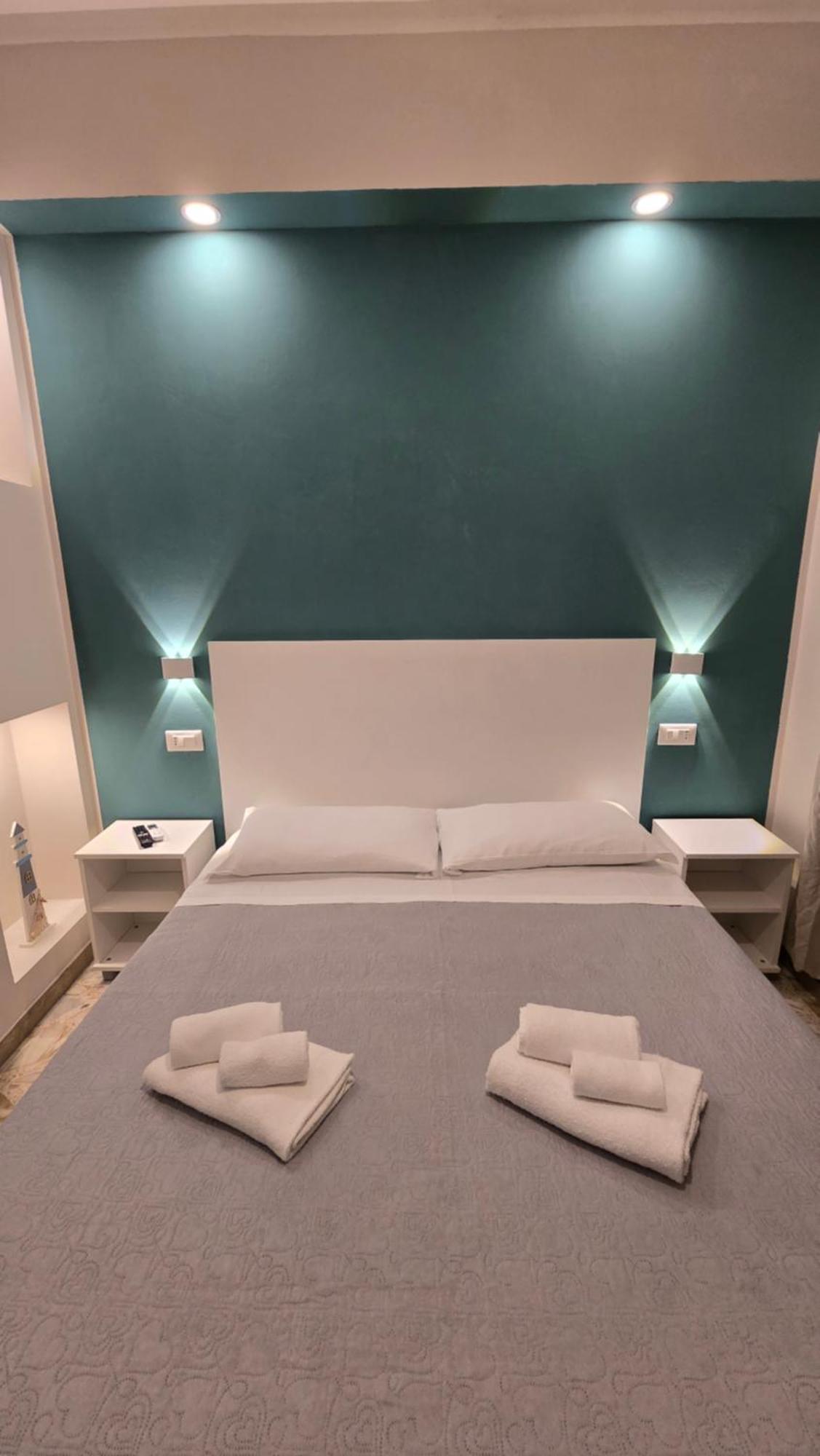 Ad Un Passo Dal Mare Bed and Breakfast Praia a Mare Buitenkant foto